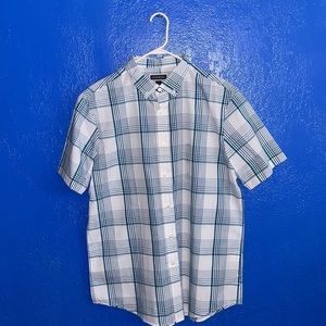 Men’s Club Room buttoned shirt